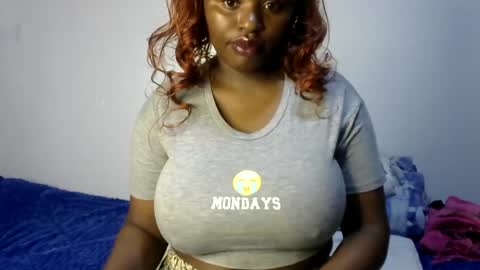 Snapshot of peekyshams chatting on June 2026 06:41:01 AM peekyshams online show from June 2026 06:41:01 AM