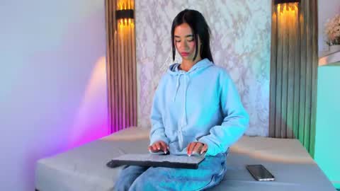 Peiton Lee online show from June 2026 12:14:01 PM