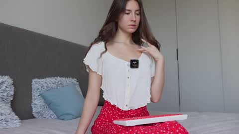 Pelagy Show time 2-10 pm Dubai time zone online show from March 2026 12:43:01 PM