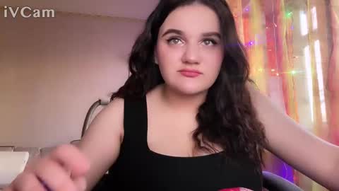 penny_perry online show from December 2024 12:22:02 PM