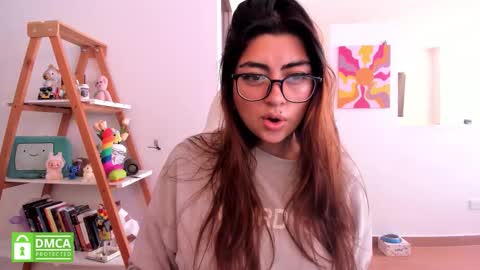 Sarah Ana Banana online show from March 2026 07:20:02 PM