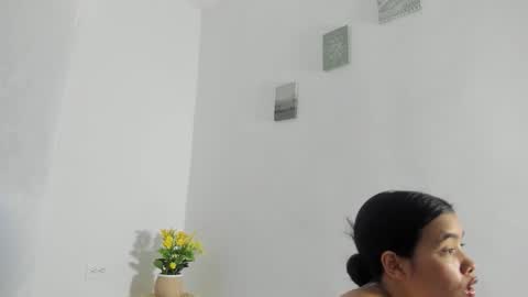 Perla mistc online show from March 2026 05:01:02 PM