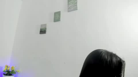 Perla mistc online show from April 2026 05:19:02 PM