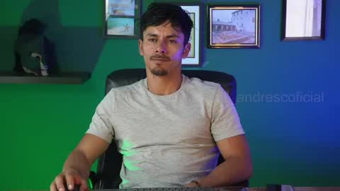 Snapshot of perseoo_88 chatting on October 2025 07:49:01 PM andres online show from October 2025 07:49:01 PM