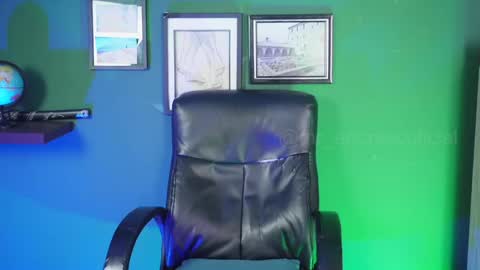 Snapshot of perseoo_88 chatting on February 2026 08:09:02 PM andres online show from February 2026 08:09:02 PM