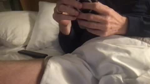 person3337 online show from April 2026 04:59:02 AM