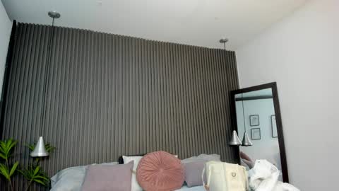 Lizza online show from April 2026 11:04:02 AM