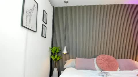 Lizza online show from April 2026 11:25:02 AM