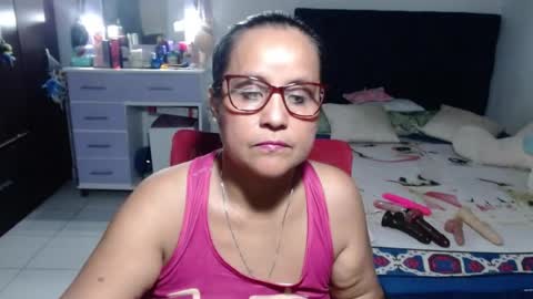 Snapshot of pervert_mommy_x chatting on July 2026 11:12:01 AM SAMY online show from July 2026 11:12:01 AM