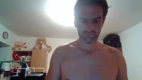 peshtic20 online show from October 2025 03:18:02 AM