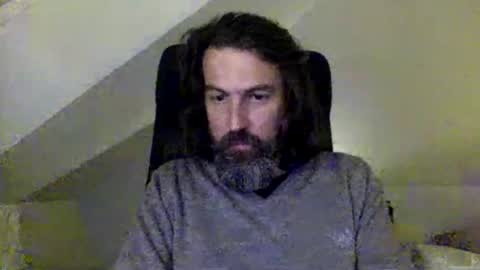 pesketig42 online show from November 2025 12:21:01 AM