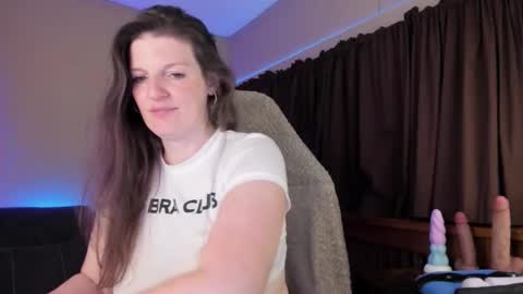 Kelly online show from November 2025 11:31:01 AM