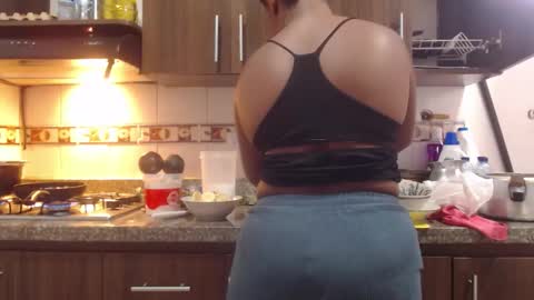 kamila online show from February 2026 06:03:01 PM