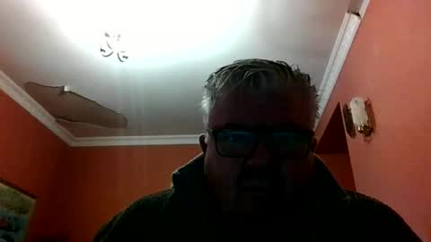 pete112991 online show from December 2025 12:23:02 PM