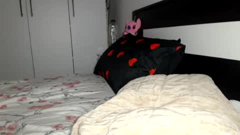 petite_danielle online show from July 2026 07:24:01 PM