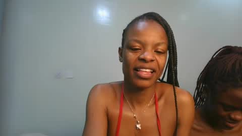 Snapshot of petite_luxe1 chatting on July 2026 04:31:02 PM Luxe online show from July 2026 04:31:02 PM
