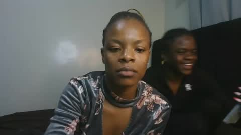 Snapshot of petite_luxe1 chatting on July 2026 04:52:01 AM Luxe online show from July 2026 04:52:01 AM