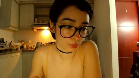 Lunna online show from March 2026 11:08:01 PM