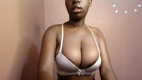 Snapshot of petitemomma76379 chatting on July 2026 12:20:01 PM sexy chocolate online show from July 2026 12:20:01 PM