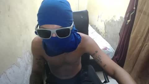 petty_boy777 online show from January 2026 02:54:02 PM