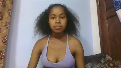 phania185885 online show from March 2026 05:50:01 PM