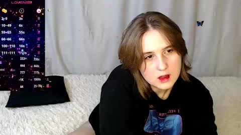 Snapshot of phantommira chatting on November 2025 04:20:01 PM phantommira online show from November 2025 04:20:01 PM