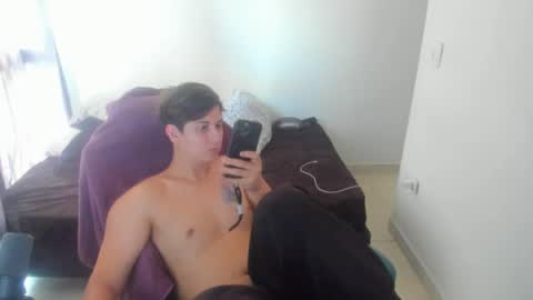 philip_dj online show from April 2026 06:24:02 PM
