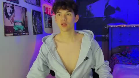 PHILLIP online show from July 2026 06:57:02 PM