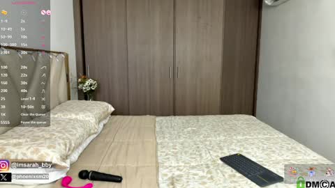 Snapshot of phoenixxx69_ chatting on April 2026 05:54:01 PM Sarah y Maximo online show from April 2026 05:54:01 PM