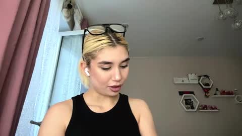 Laura online show from July 2026 04:53:02 PM