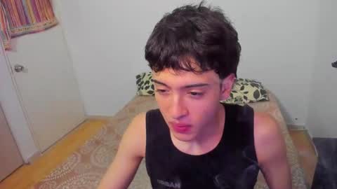 picaszomilos350 online show from March 2026 02:09:02 PM