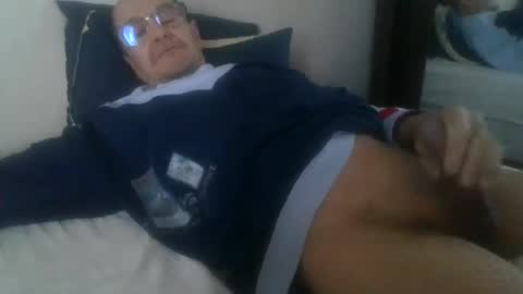 pichoun71 online show from December 2024 11:07:02 AM