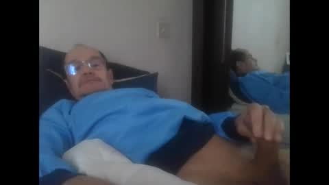 pichoun71 online show from February 2025 07:56:01 AM