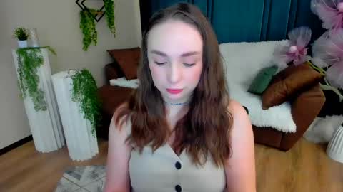 Snapshot of pieceofinspiration chatting on May 2026 10:12:02 AM Emelie online show from May 2026 10:12:02 AM