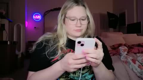 Piggy Rose online show from March 2026 01:22:02 AM