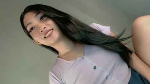 Snapshot of pillow_whispers chatting on June 2026 03:42:02 PM jane online show from June 2026 03:42:02 PM