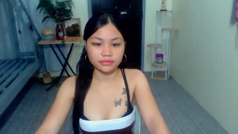 pinay_rosee online show from May 2026 01:49:02 PM