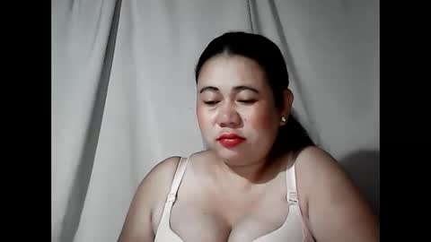 pinaymama12345 online show from April 2026 10:07:02 PM