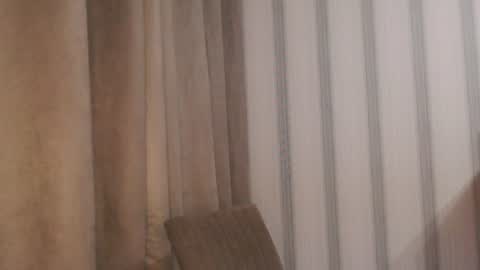 Snapshot of pineapple__mood chatting on July 2026 05:39:01 PM online show from July 2026 05:39:01 PM