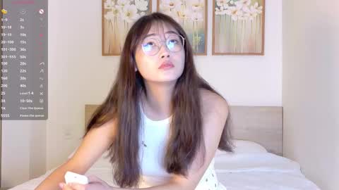 Polly online show from March 2026 09:04:02 AM