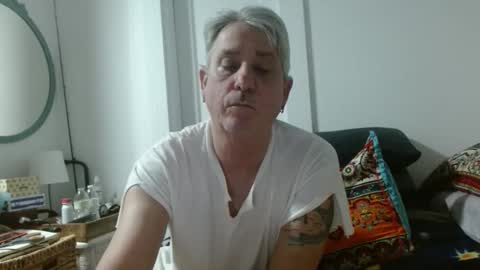 pirate334 online show from April 2026 02:03:02 AM