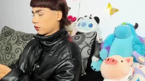 playboy_bunnyy online show from June 2026 09:39:02 PM