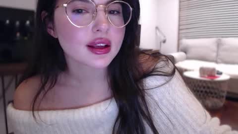 Mary online show from December 2025 10:04:01 PM