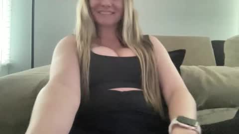 Caity online show from May 2026 09:23:02 PM