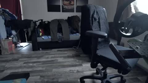 Hello ask me  . Im glad  to see you here in my room. Welcome PVT is open online show from April 2026 04:45:01 PM