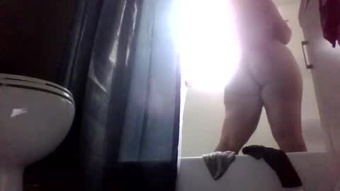 Snapshot of pleaseze chatting on November 2025 09:14:02 PM theestallion online show from November 2025 09:14:02 PM