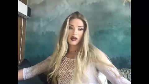 Pluto pullin online show from April 2026 02:33:01 PM