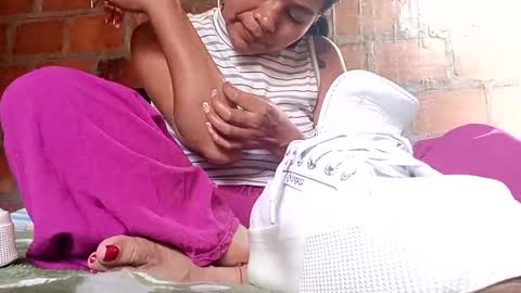 pocahontasdoll95 online show from April 2026 04:16:02 PM