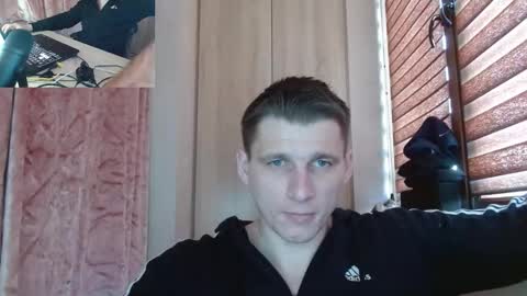 Poliglotjoe2 online show from March 2026 01:04:01 PM