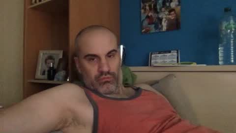 Snapshot of pollito1985 chatting on April 2026 09:15:01 AM DIEGO O DIEGUITO online show from April 2026 09:15:01 AM